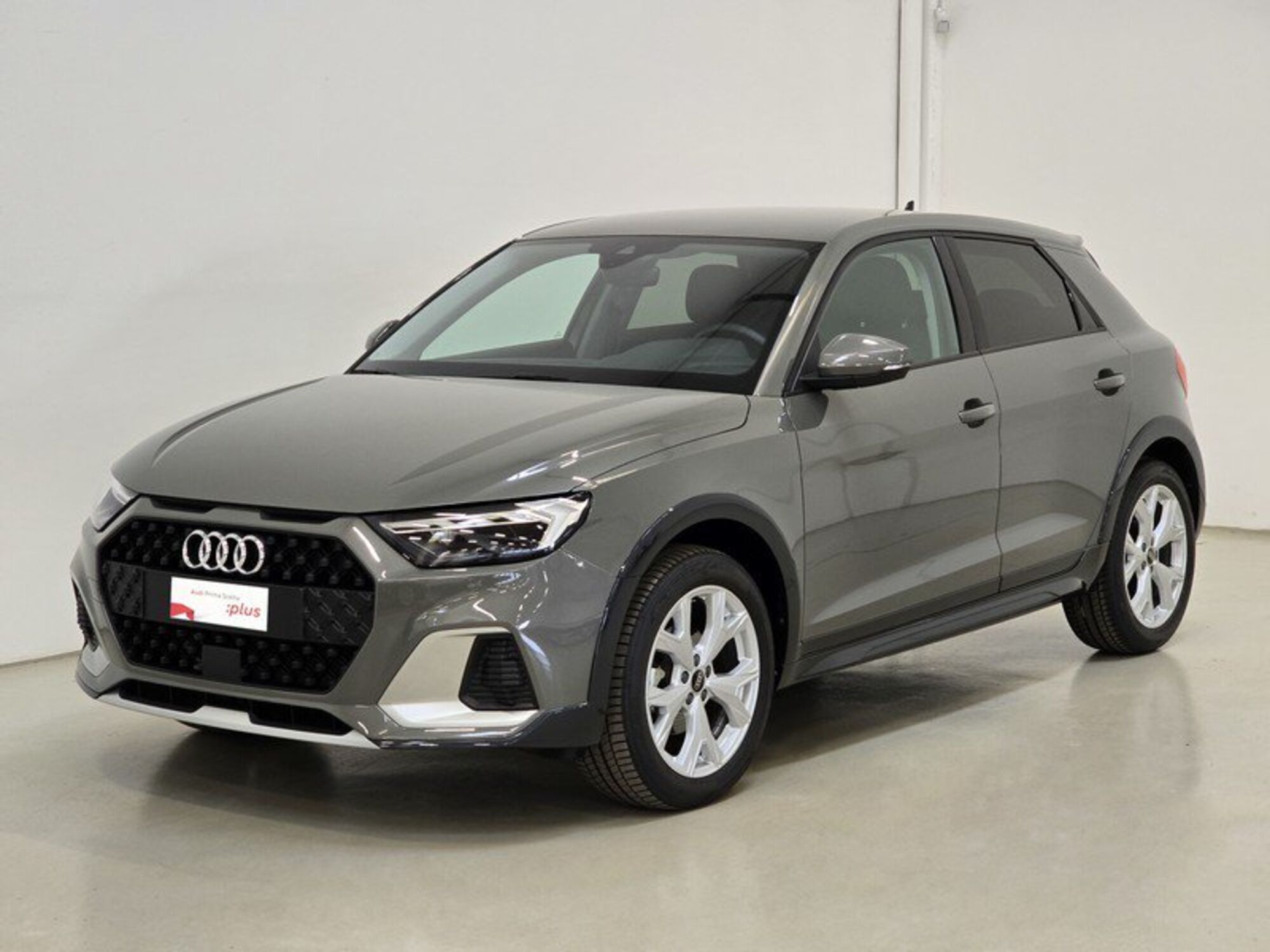 Audi A1 allstreet Allstreet 25 1.0 tfsi Business 95cv del 2023 usata a Alba