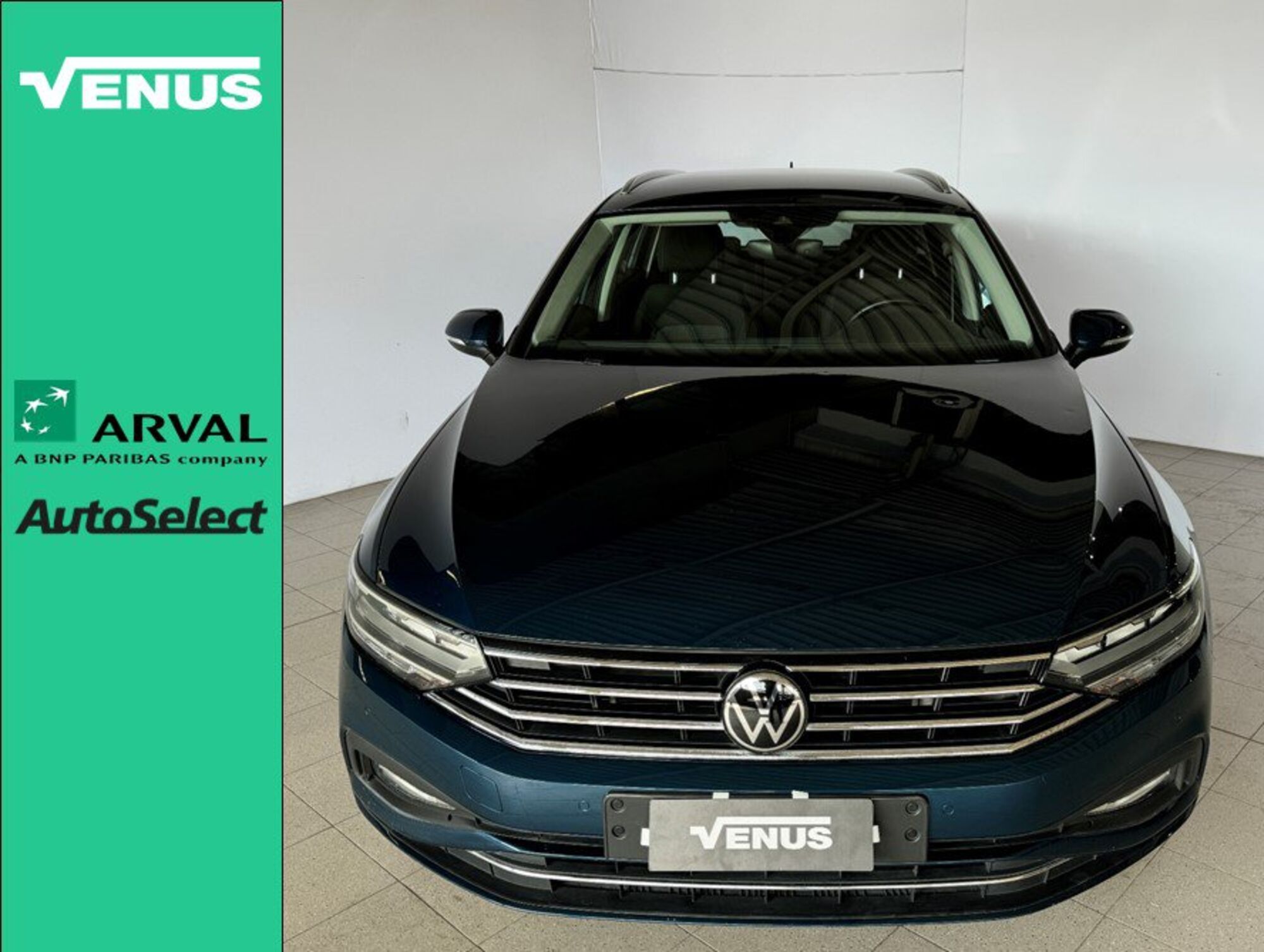 Volkswagen Passat Variant 2.0 TDI SCR EVO DSG Business del 2020 usata a Pioltello