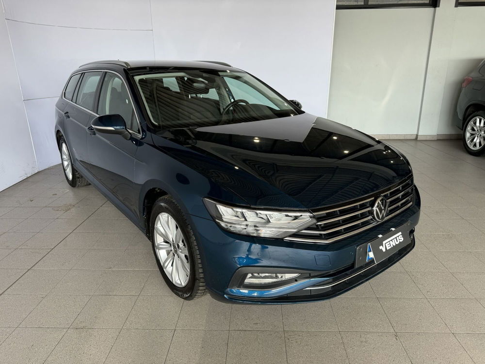 Volkswagen Passat Variant usata a Milano (18)