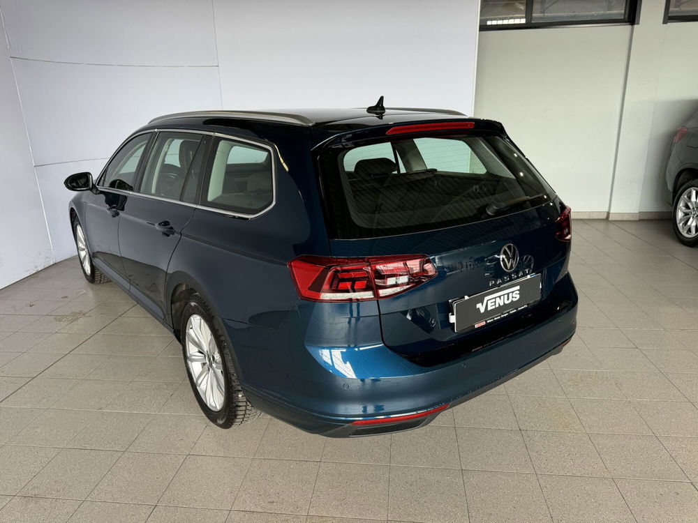 Volkswagen Passat Variant usata a Milano (4)