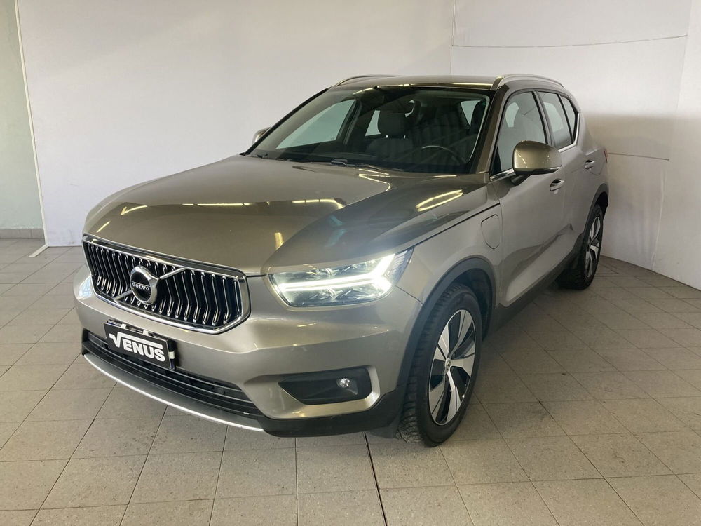 Volvo XC40 usata a Milano (2)