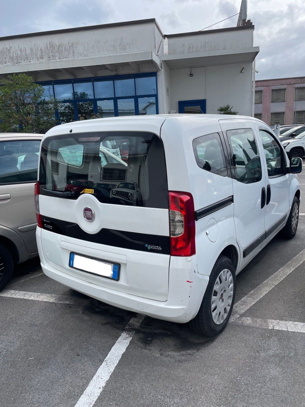 Fiat QUBO usata a Lucca (4)