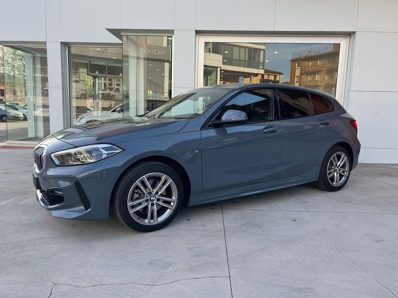 BMW Serie 1 118i 5p. Sport  del 2023 usata a Brescia