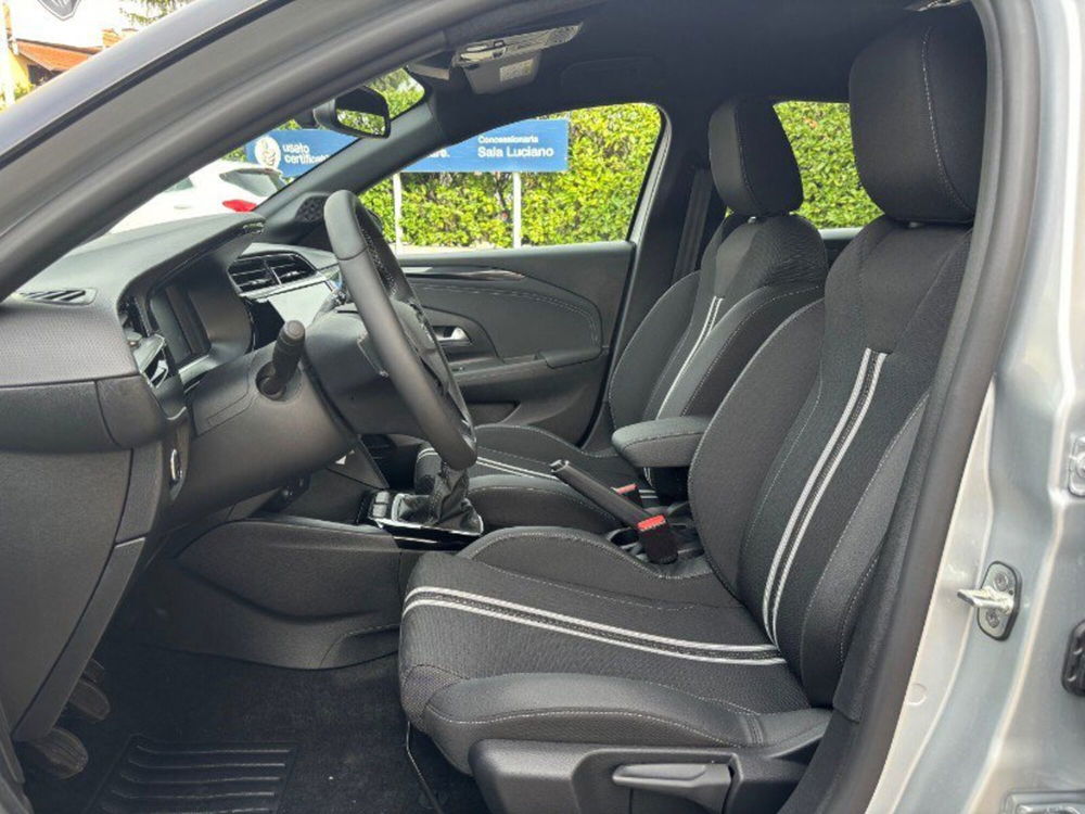 Opel Corsa nuova a Lecco (14)