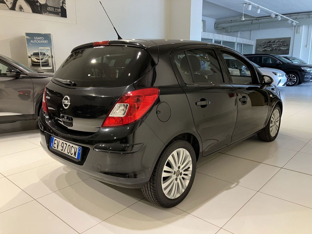 Opel Corsa usata a Parma (6)