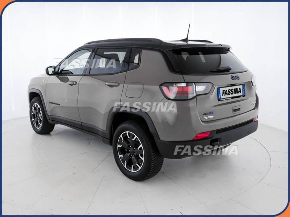 Jeep Compass usata a Milano (4)