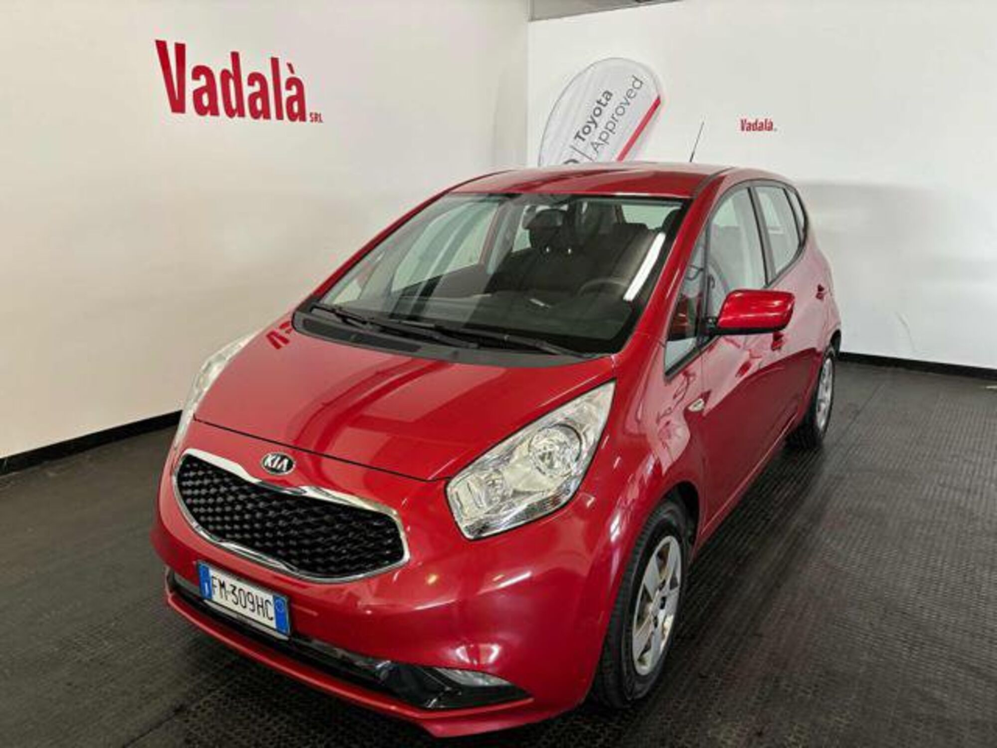 Kia Venga 1.4 CRDi 90CV Cool  del 2018 usata a Reggio Calabria