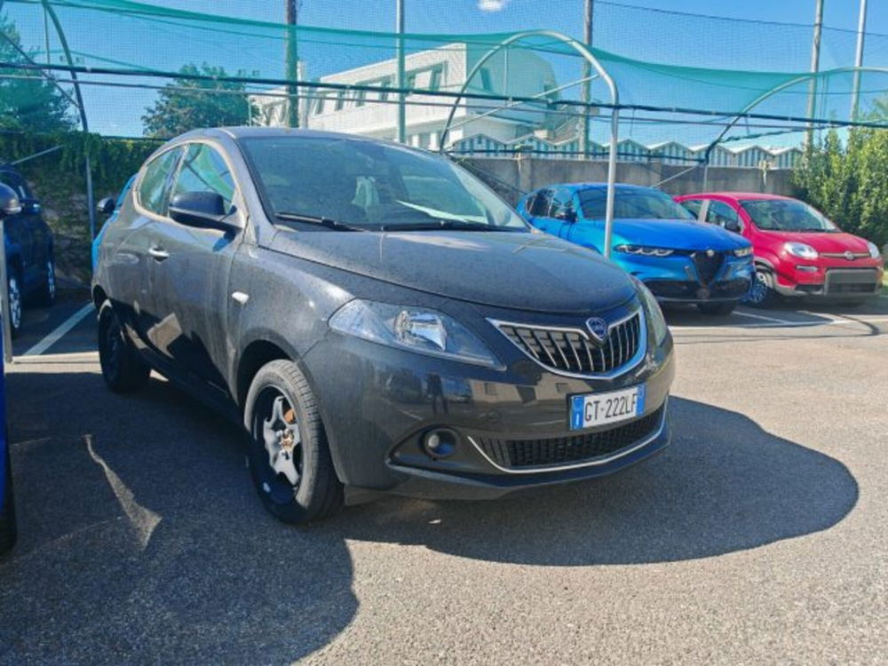 Lancia Ypsilon nuova a Torino