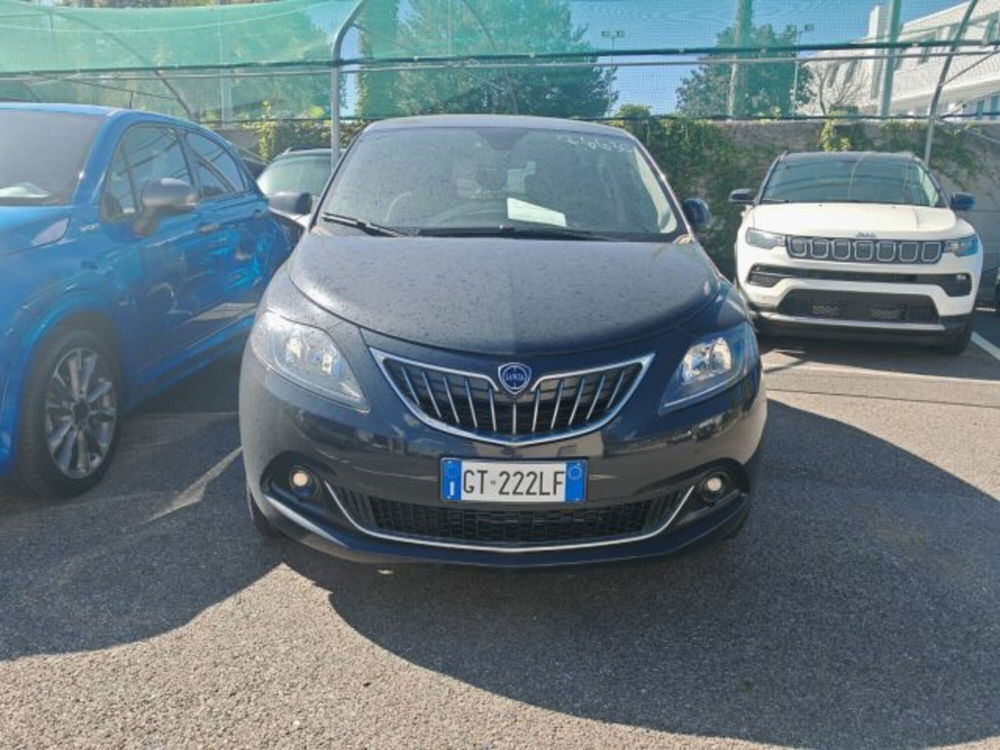 Lancia Ypsilon nuova a Torino (2)