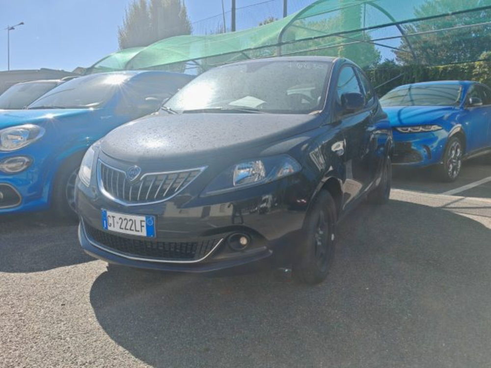 Lancia Ypsilon nuova a Torino (3)