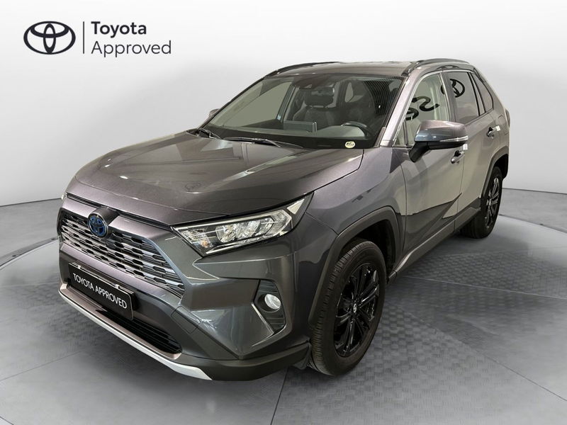 Toyota Rav4 HV (218CV) E-CVT 2WD Dynamic  del 2020 usata a Milano