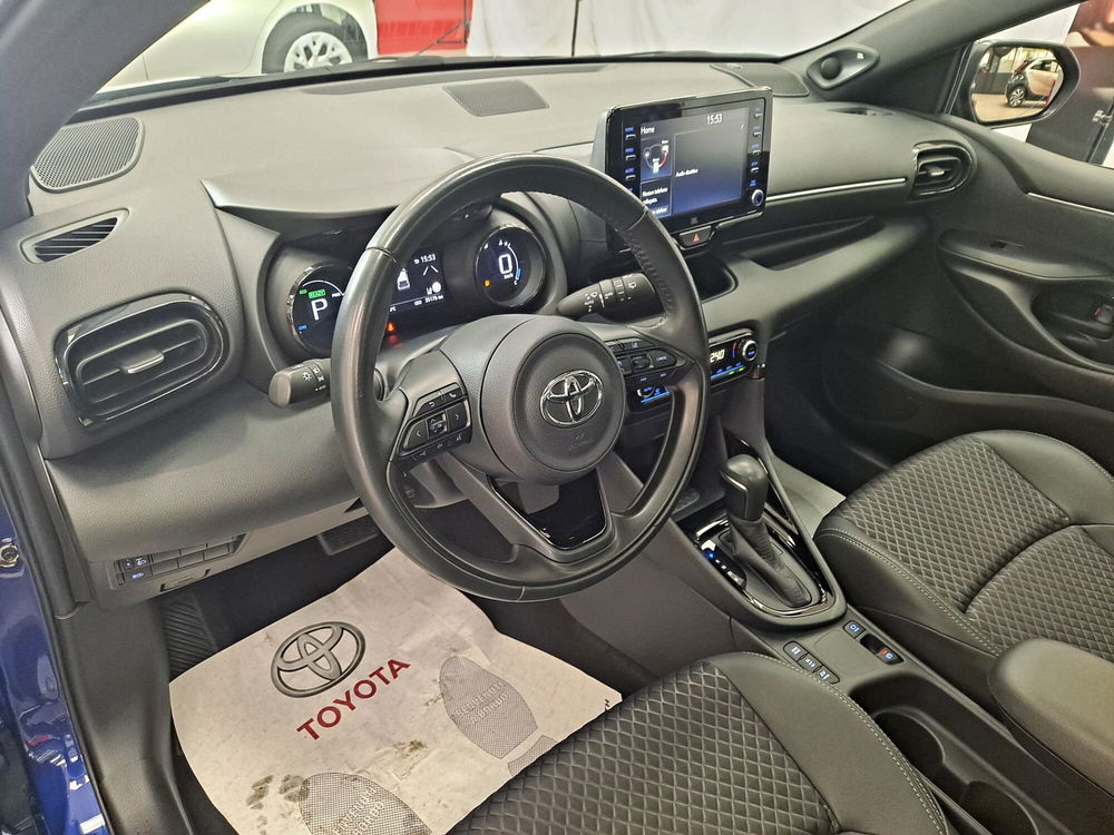 Toyota Yaris usata a Roma (17)