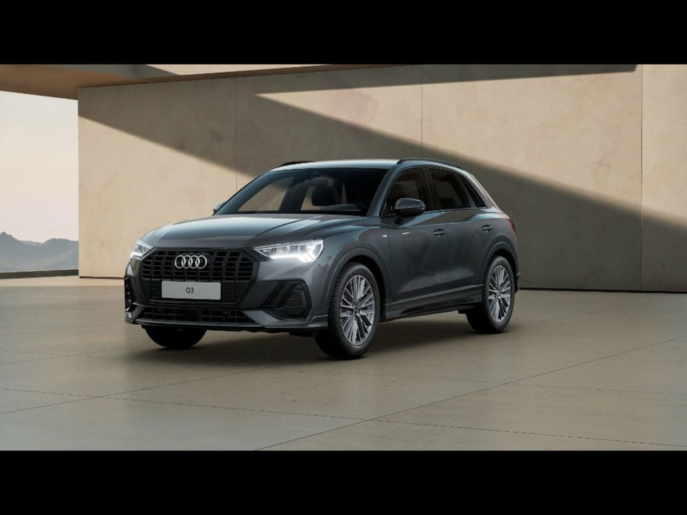 Audi Q3 Sportback nuova a Livorno