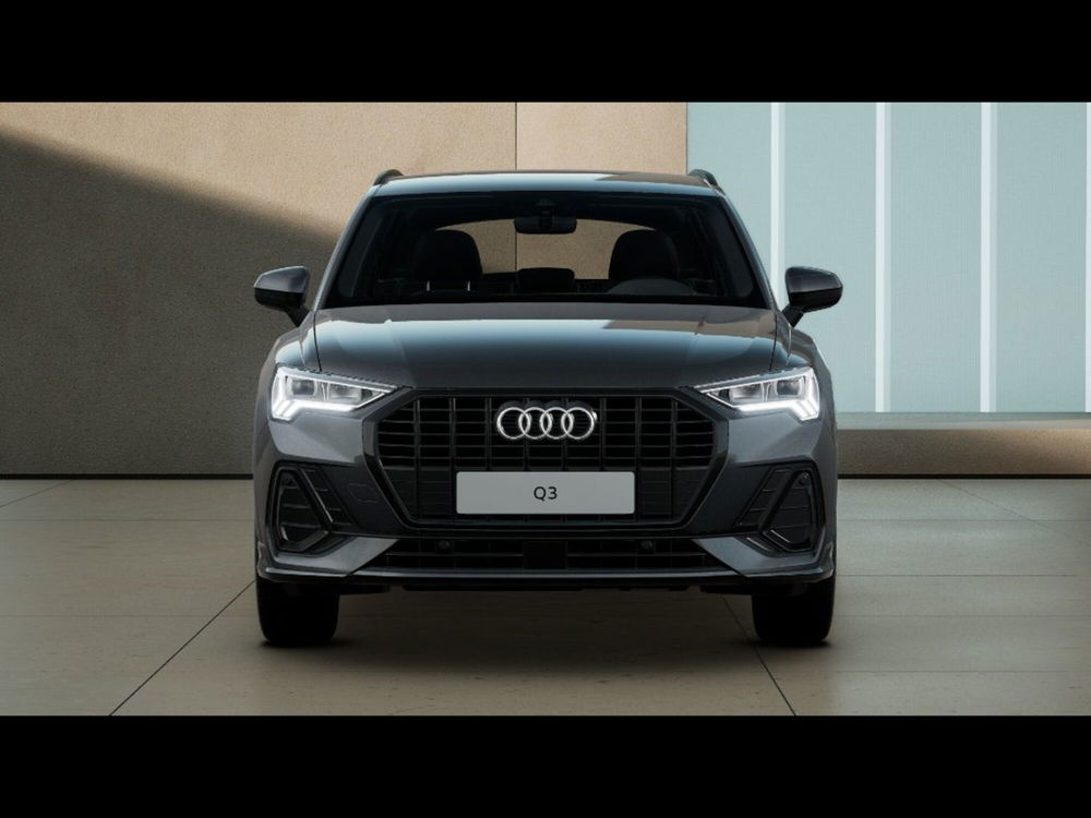 Audi Q3 Sportback nuova a Livorno (4)