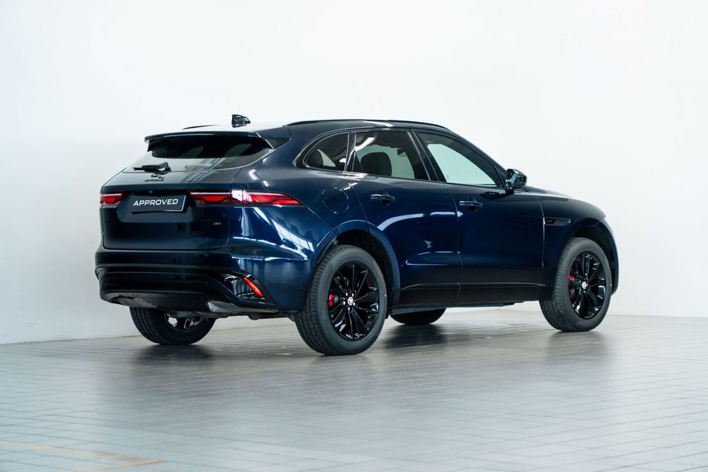 Jaguar F-Pace usata a Padova (2)