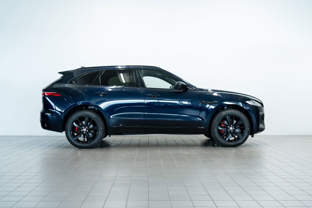 Jaguar F-Pace usata a Padova (6)