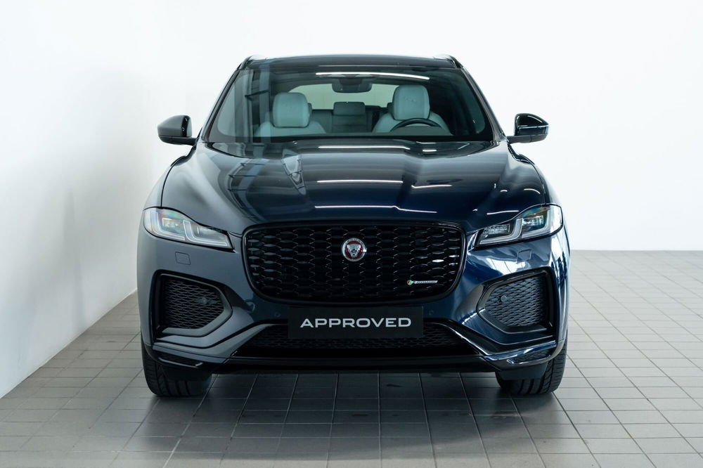 Jaguar F-Pace usata a Padova (8)