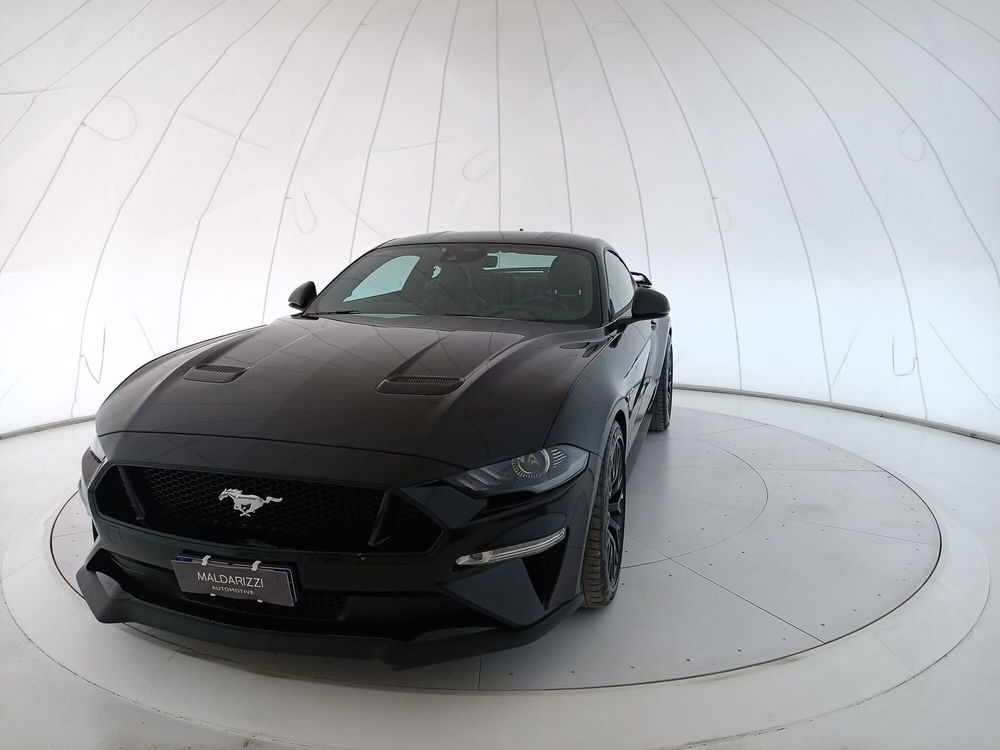 Ford Mustang Coupé usata a Bari