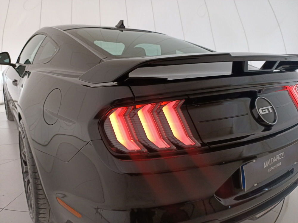 Ford Mustang Coupé usata a Bari (12)