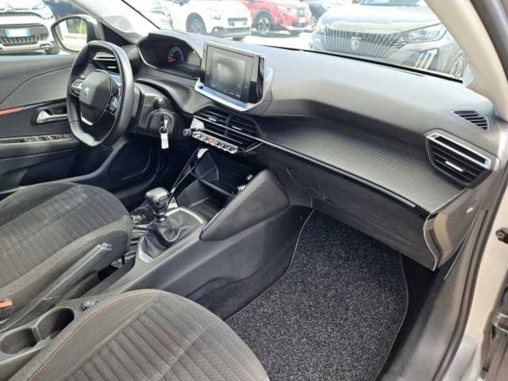 Peugeot 208 usata a Catania (19)