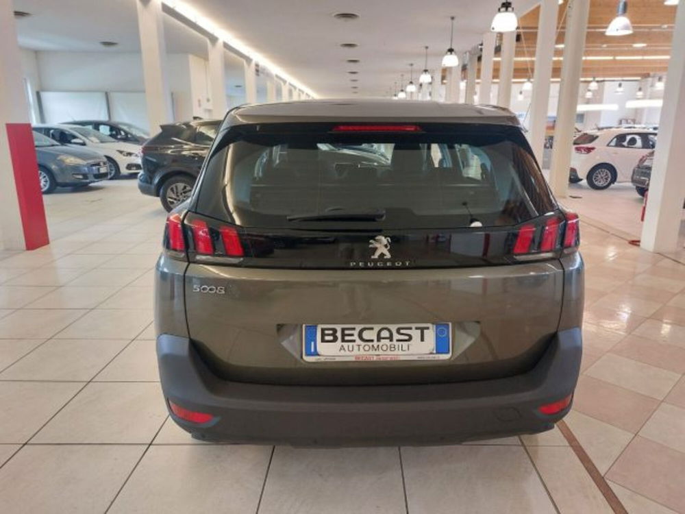 Peugeot 5008 usata a Vicenza (7)