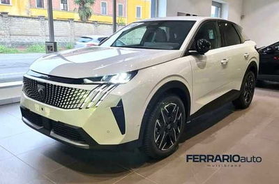 Peugeot 3008 1.2 hybrid Allure 136cv e-dcs6 nuova a Castano Primo