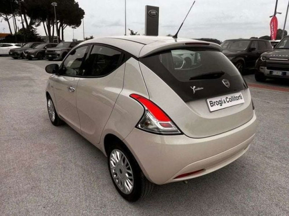 Lancia Ypsilon usata a Firenze (6)