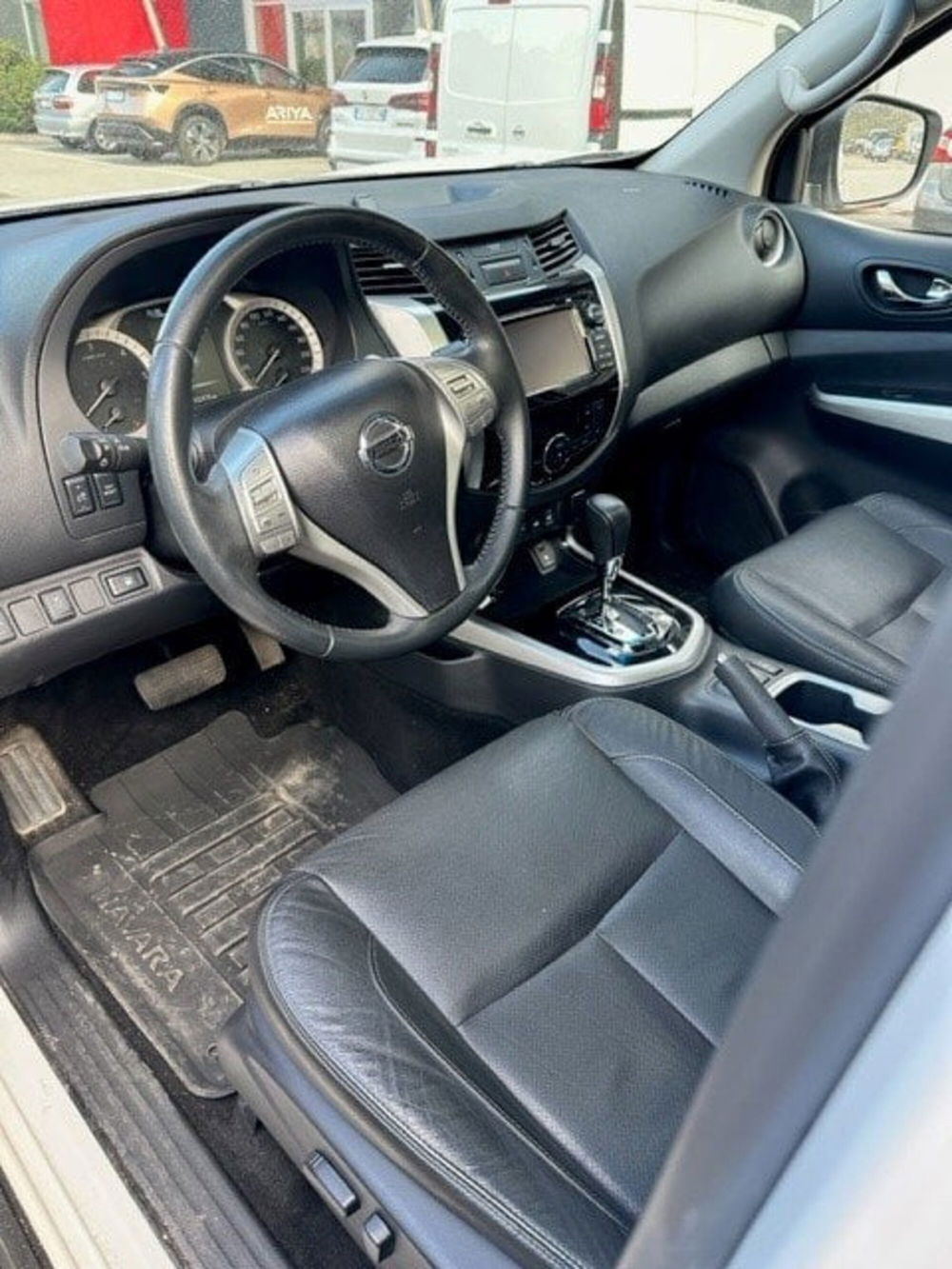 Nissan Navara usata a Trento (5)