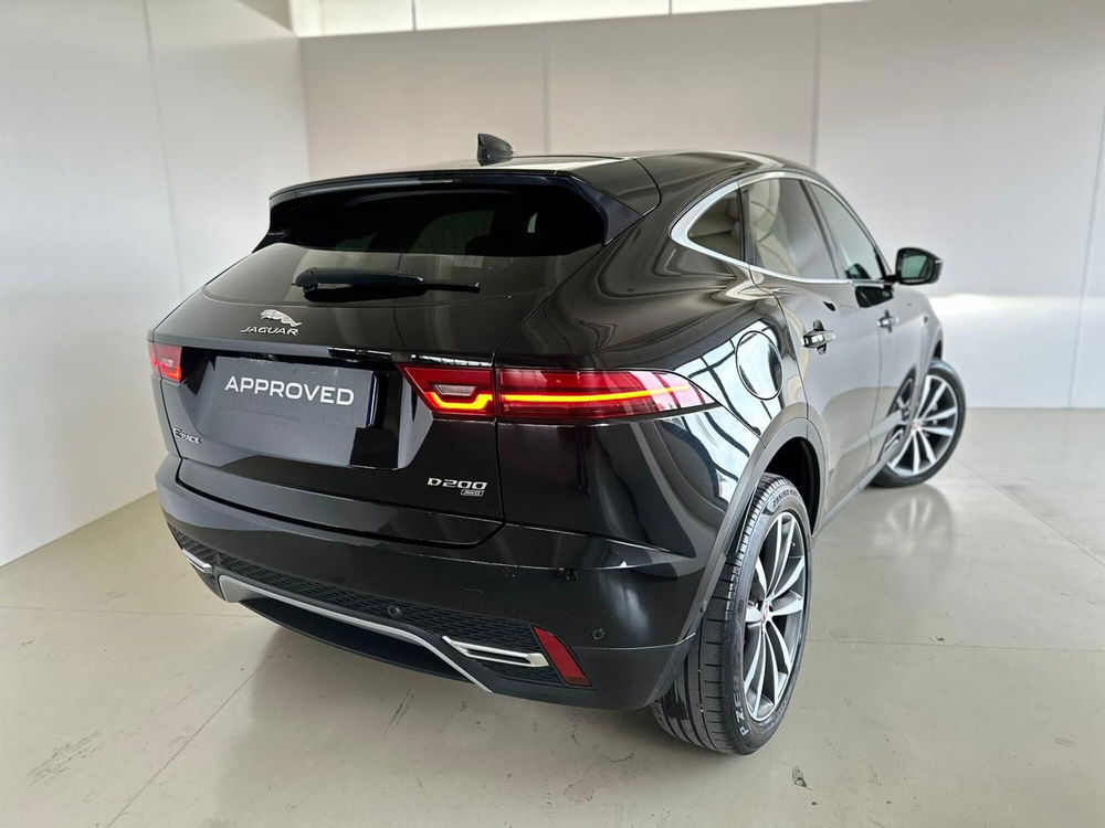 Jaguar E-Pace usata a Modena (2)