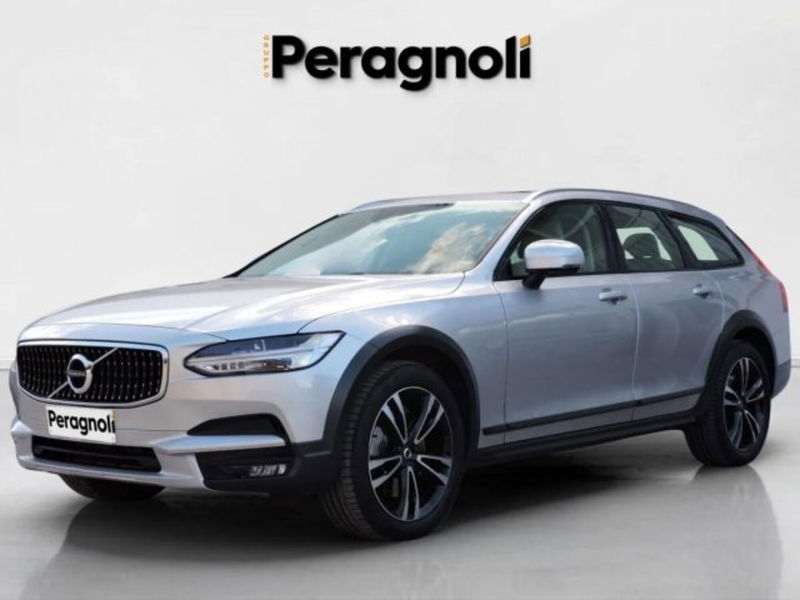 Volvo V90 Cross Country T5 AWD Geartronic Pro  del 2018 usata a Firenze