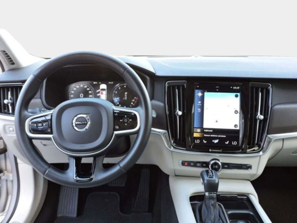 Volvo V90 Cross Country usata a Firenze (10)