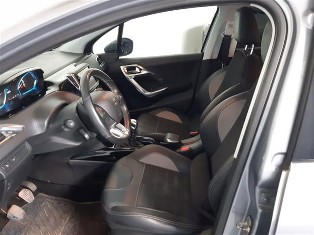 Peugeot 2008 usata a Asti (14)