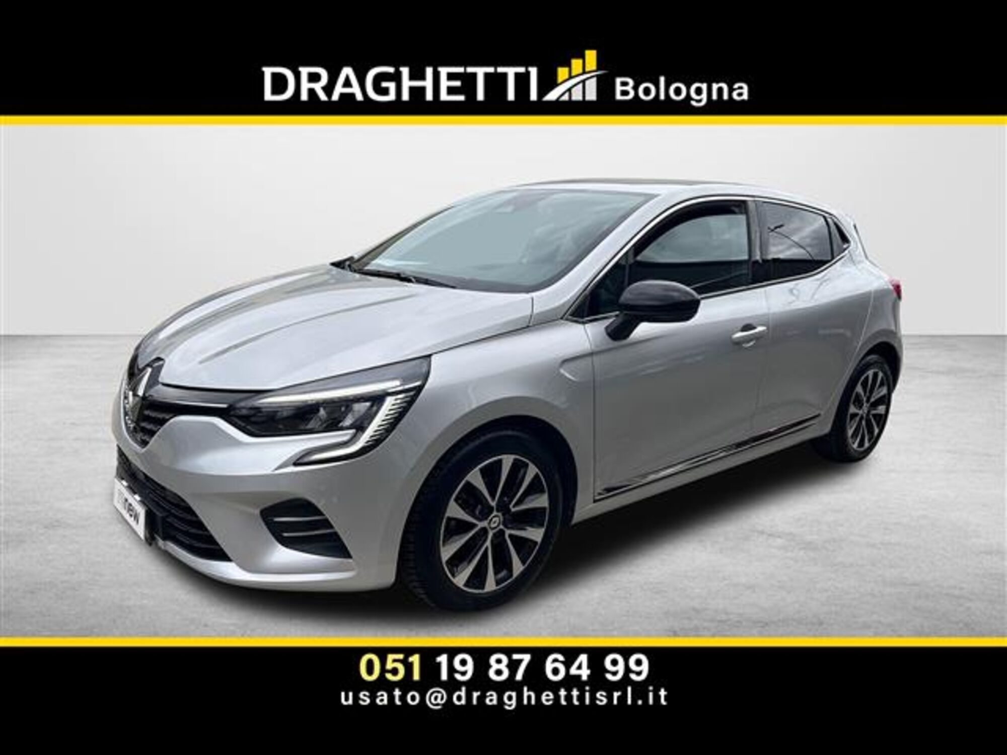 Renault Clio TCe 90 CV 5 porte Techno  del 2023 usata a Bologna