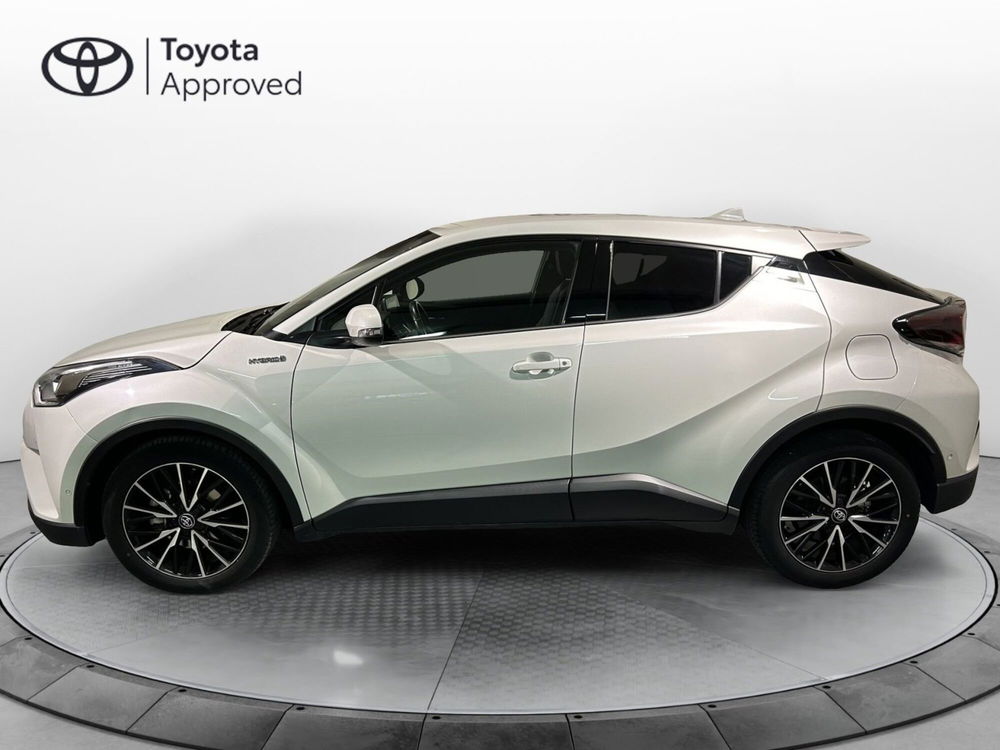 Toyota Toyota C-HR usata a Milano (3)