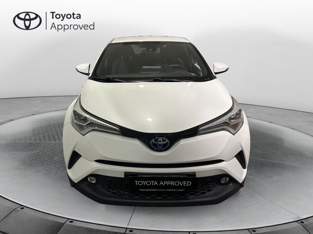 Toyota Toyota C-HR usata a Milano (5)