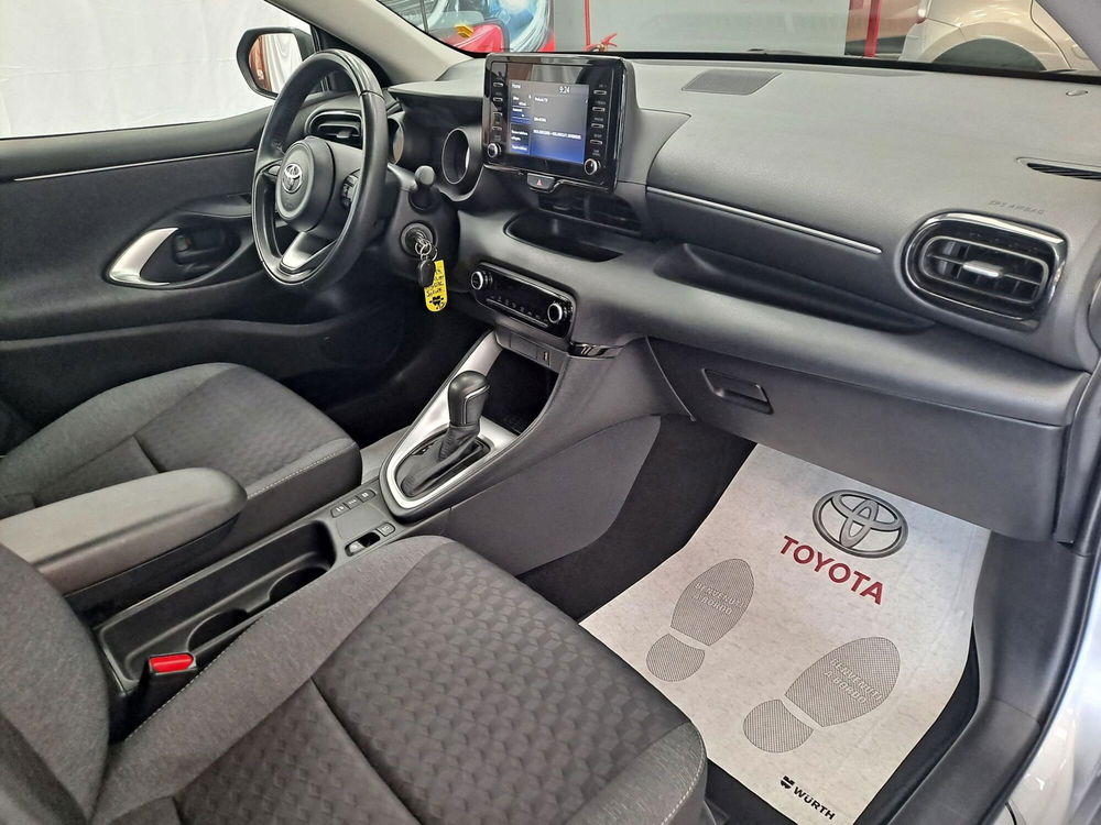 Toyota Yaris usata a Roma (6)