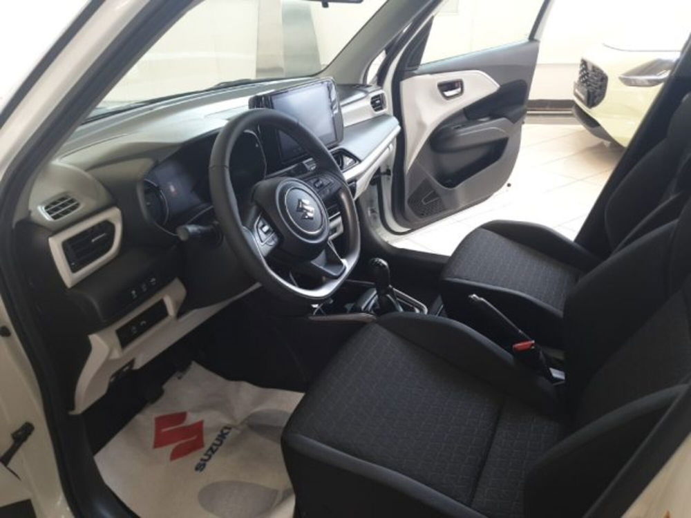 Suzuki Swift nuova a Reggio Emilia (9)