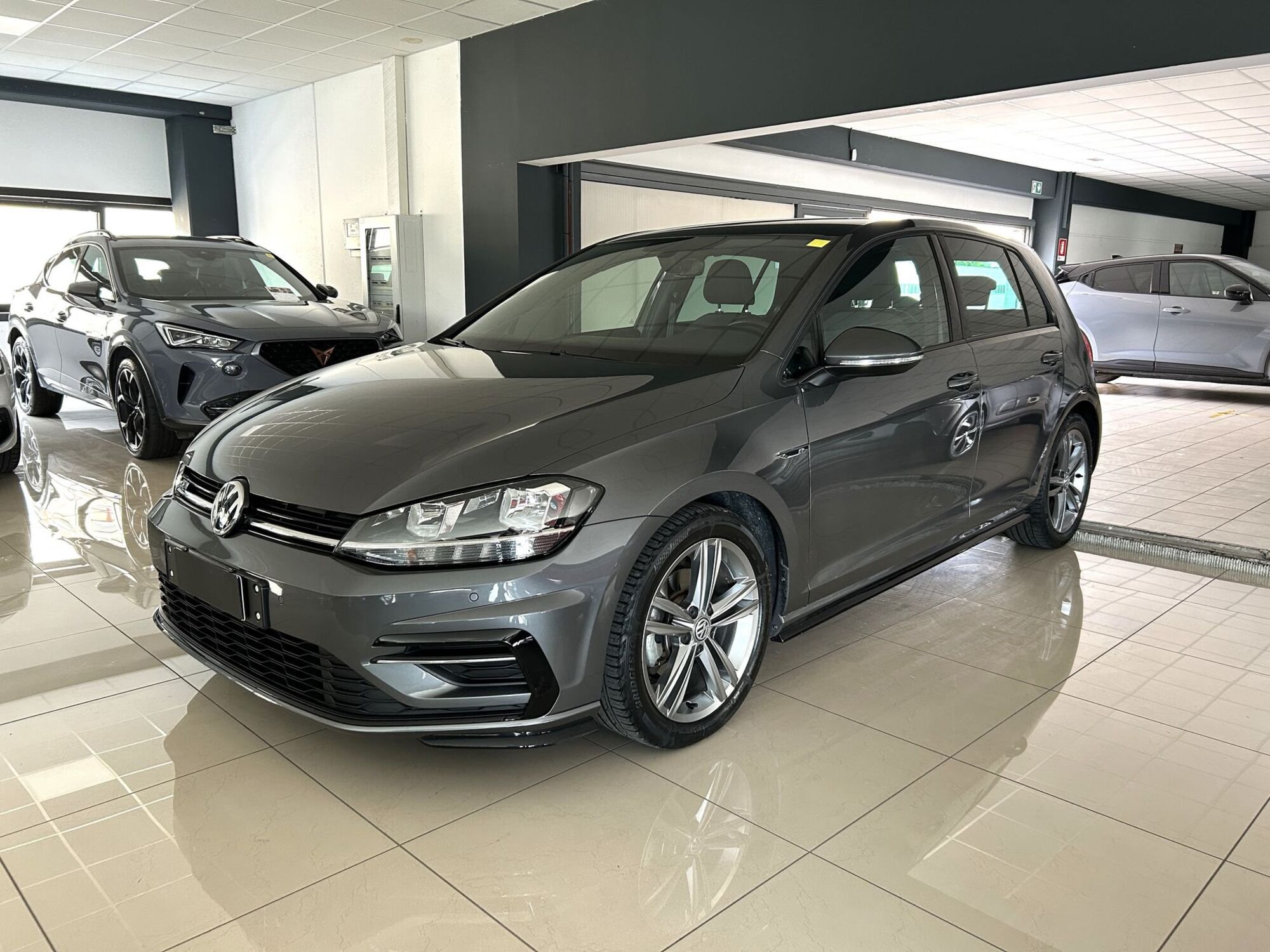 Volkswagen Golf 1.6 TDI 115 CV 5p. Business BlueMotion Technology  del 2017 usata a Ferrara