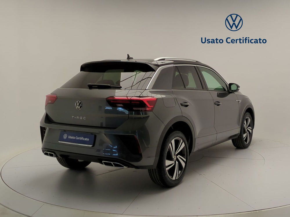 Volkswagen T-Roc nuova a Avellino (7)