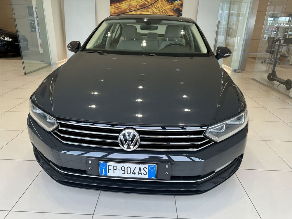 Volkswagen Passat usata a Latina (5)