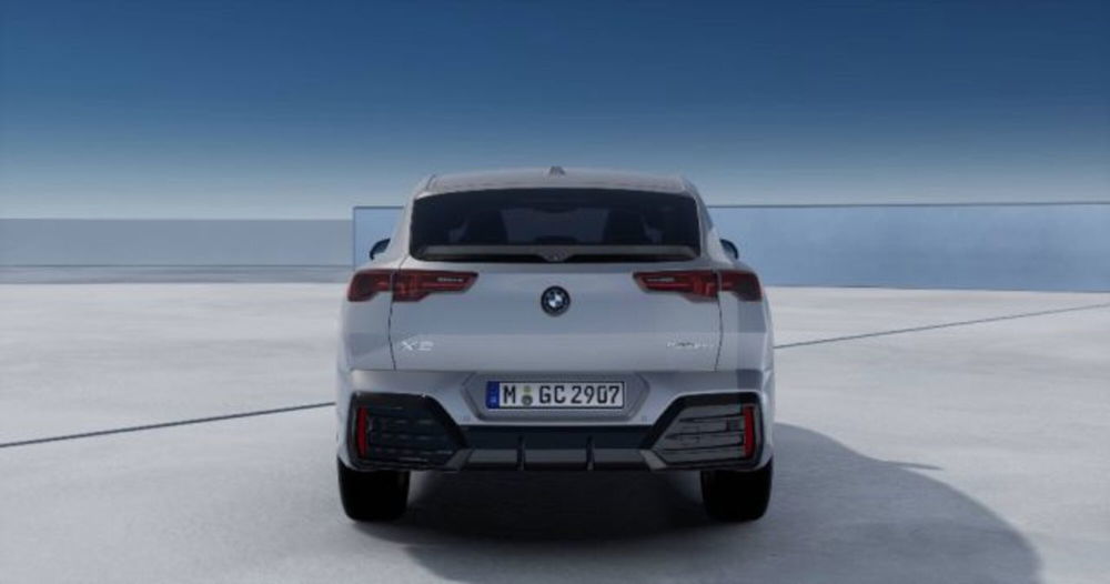 BMW X2 nuova a Modena (5)