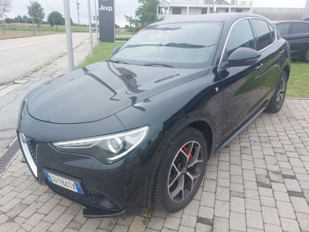 Alfa Romeo Stelvio usata a Padova (2)