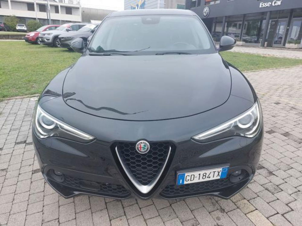 Alfa Romeo Stelvio usata a Padova (5)