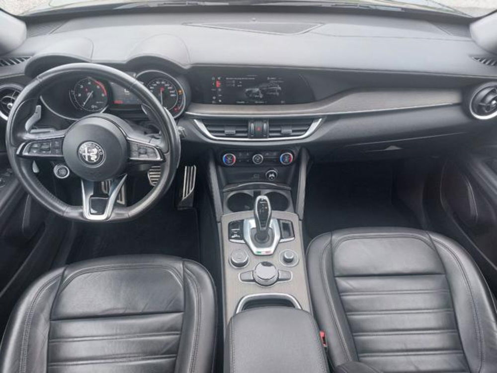 Alfa Romeo Stelvio usata a Padova (8)