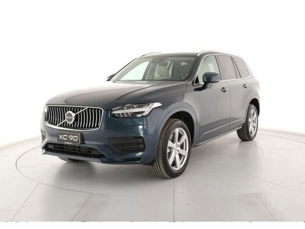 Volvo XC90 nuova a Modena (2)