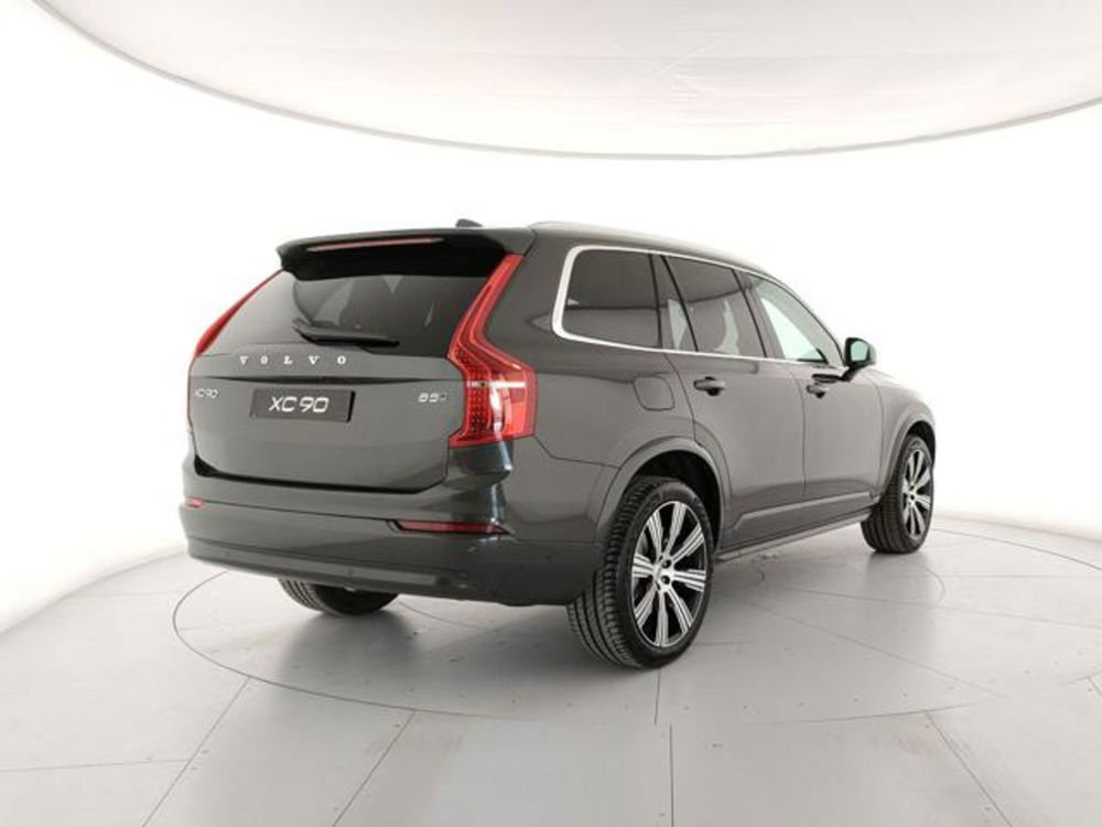 Volvo XC90 nuova a Modena (5)