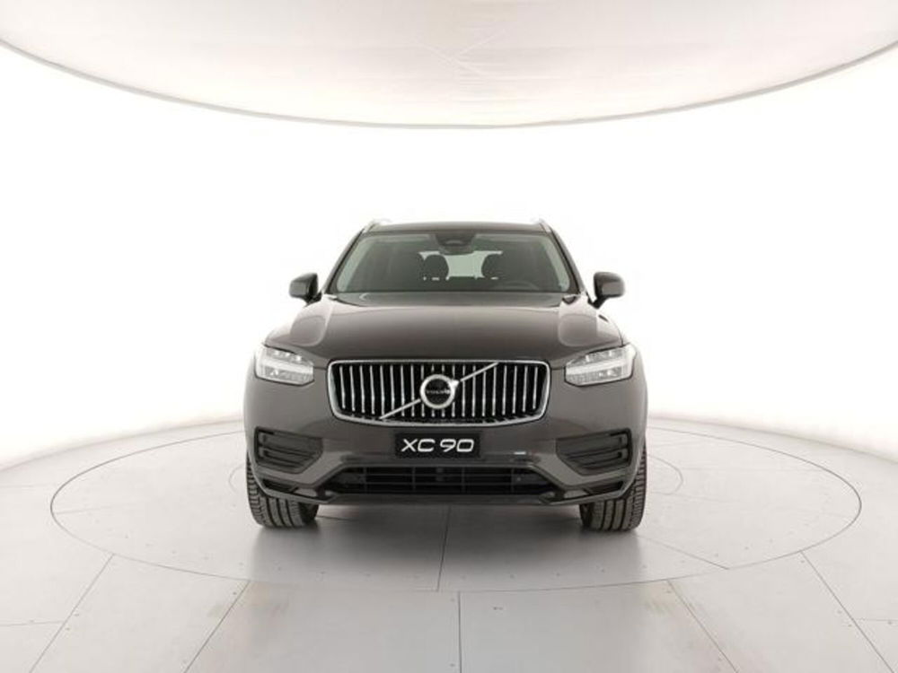 Volvo XC90 nuova a Modena (7)