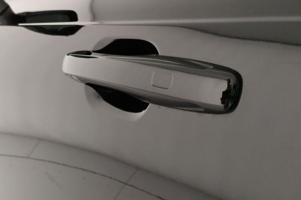 Volvo XC90 nuova a Modena (10)