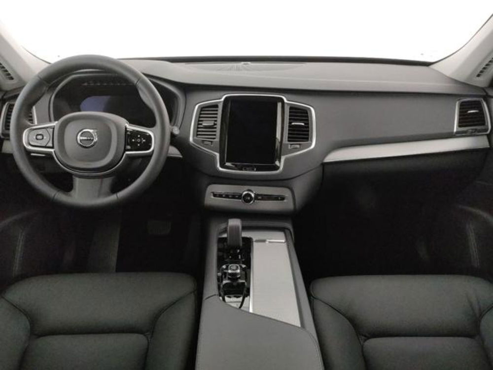 Volvo XC90 nuova a Modena (15)