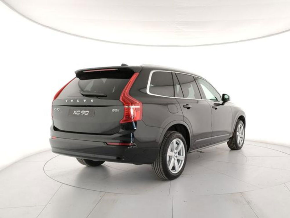 Volvo XC90 nuova a Modena (5)